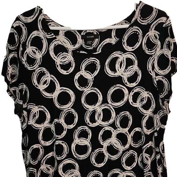 Alfani Circle Print Knit Top, XL - Picture 2 of 6